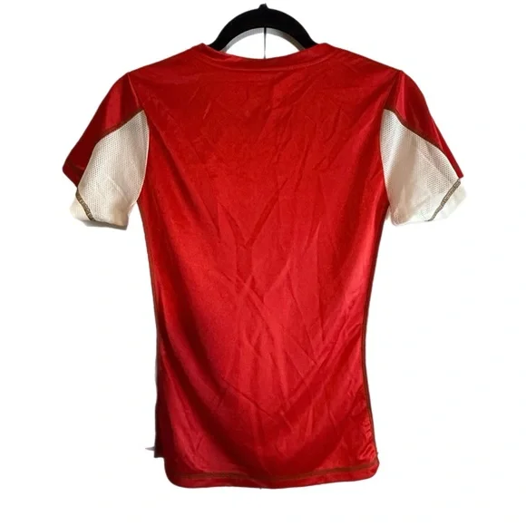 Bucs V-Neck Size S Excellent condition, Ships next‎ day . - Picture 3 of 6